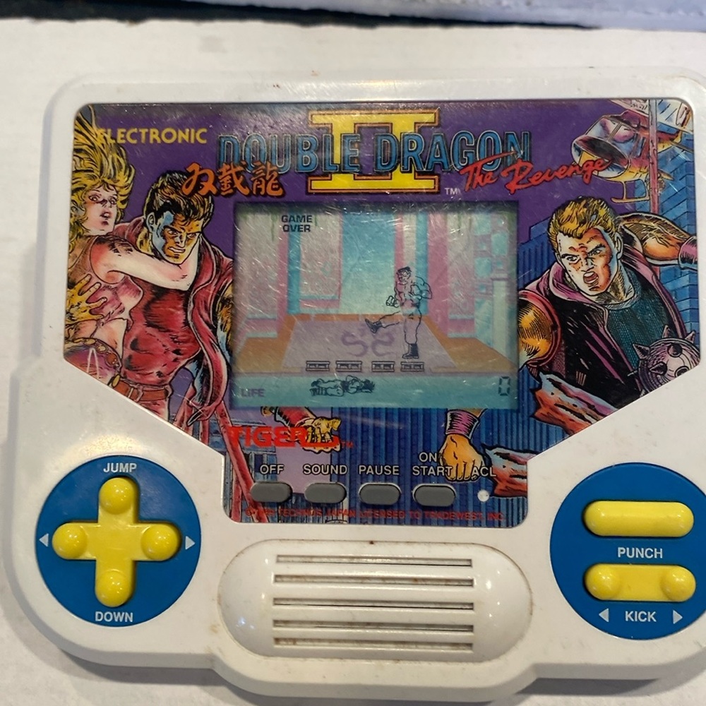 Vintage 1988 Tiger Electronics, Double Dragon II Electronic Game